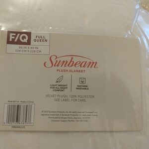 Sunbeam Plush Blanket Full/Queen
